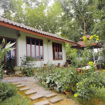 ภูริรักษ์ โฮมสเตย์ Ban Pha Saeng Lang Zewnętrze zdjęcie