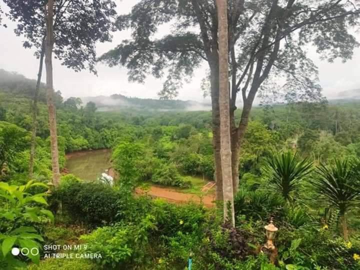 ภูริรักษ์ โฮมสเตย์ Ban Pha Saeng Lang Zewnętrze zdjęcie